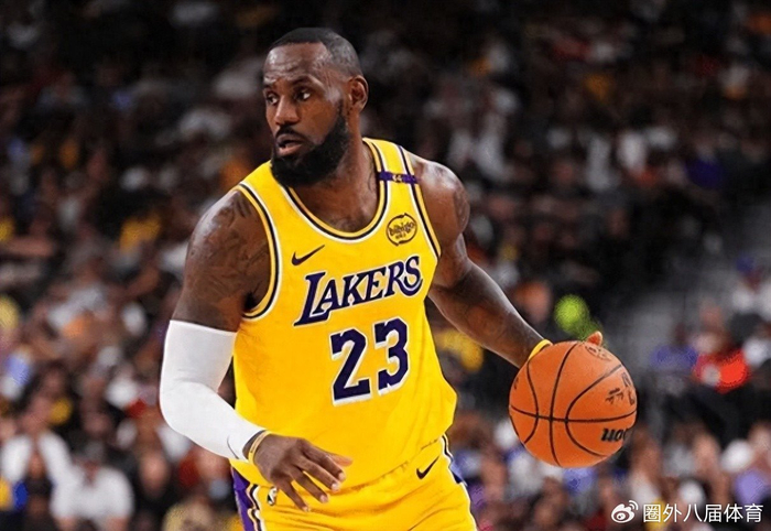 半岛体育官网-湖人99-129骑士！无奈不是惨败，是米切尔评价詹姆斯，他把话挑明|克利夫兰|菲尼克斯太阳队|明尼苏达森林狼队|洛杉矶湖人队|克利夫兰骑士队_新浪体育_新浪新闻